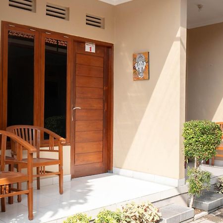 Reddoorz Near Buleleng Harbour 2 Hotell Singaraja Eksteriør bilde