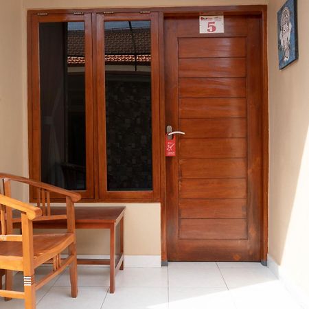 Reddoorz Near Buleleng Harbour 2 Hotell Singaraja Eksteriør bilde