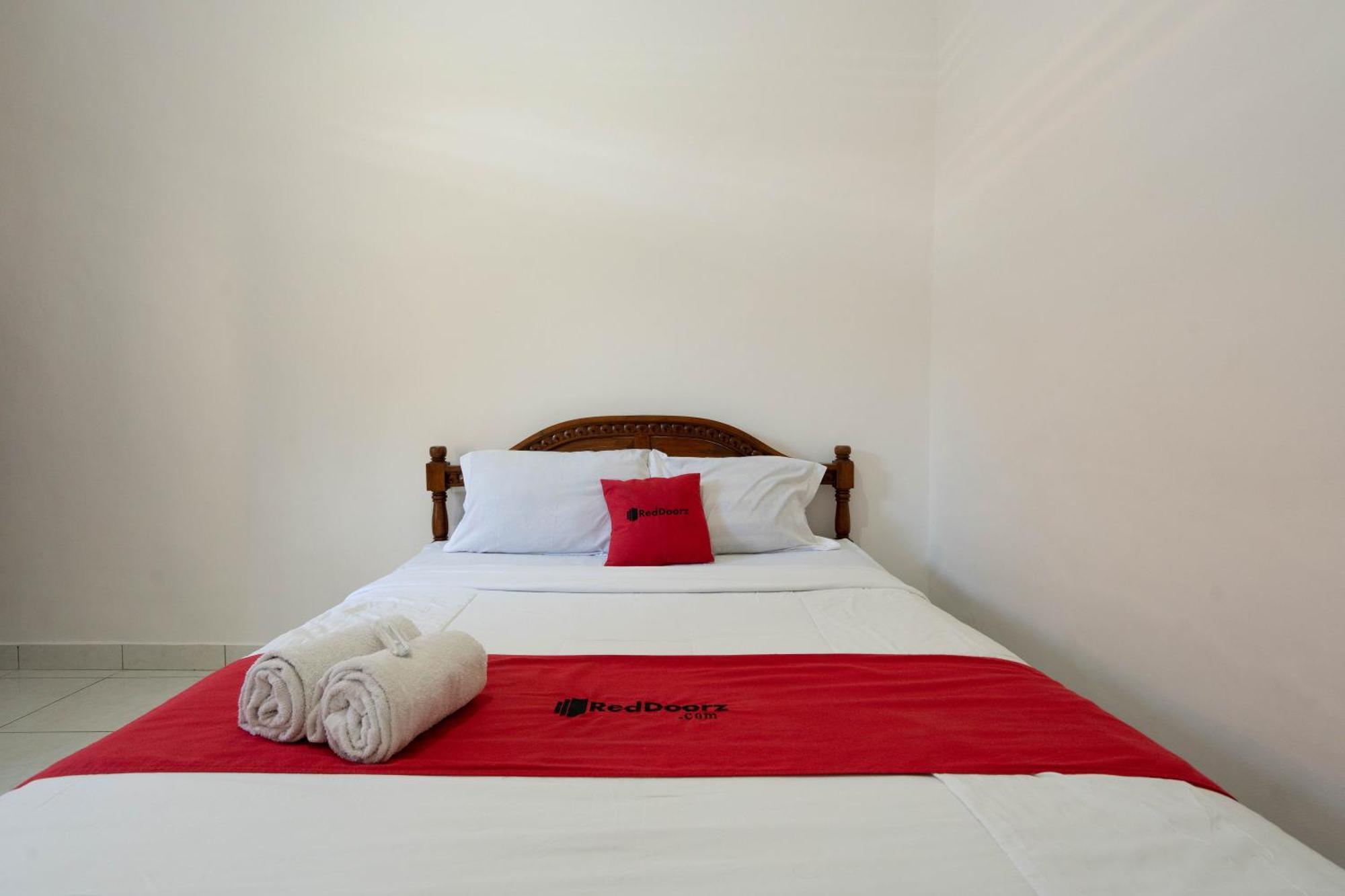 Reddoorz Near Buleleng Harbour 2 Hotell Singaraja Eksteriør bilde
