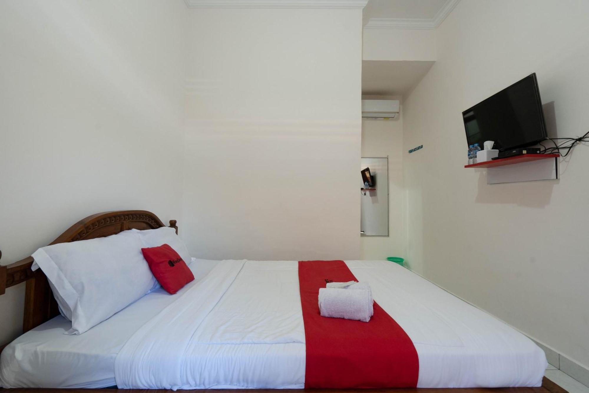 Reddoorz Near Buleleng Harbour 2 Hotell Singaraja Eksteriør bilde